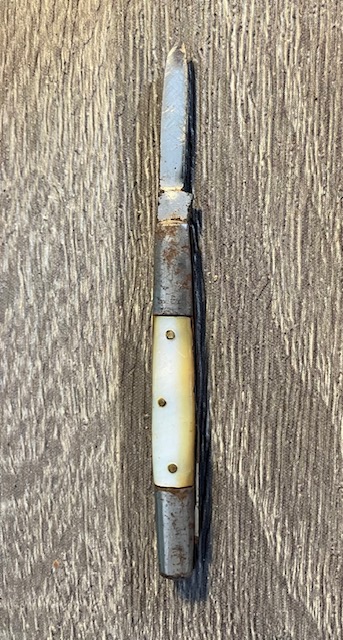 VINTAGE KNIFE COLLECTION.