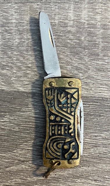 VINTAGE KNIFE COLLECTION.