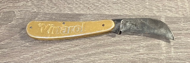 VINTAGE KNIFE COLLECTION.