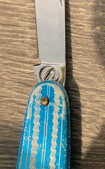 VINTAGE KNIFE COLLECTION.