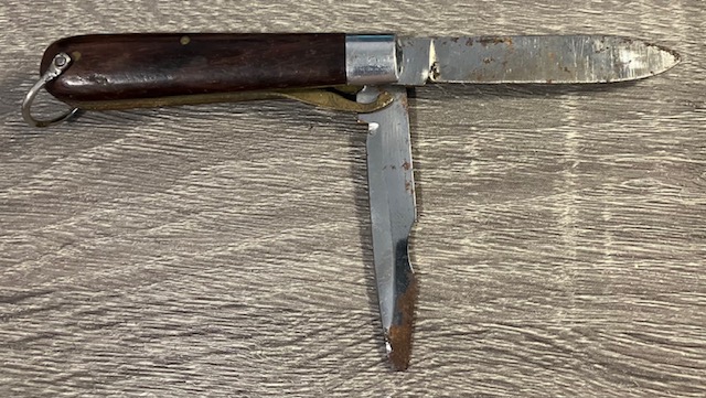 VINTAGE KNIFE COLLECTION.