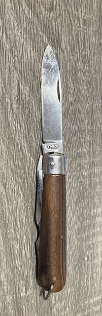 VINTAGE KNIFE COLLECTION.