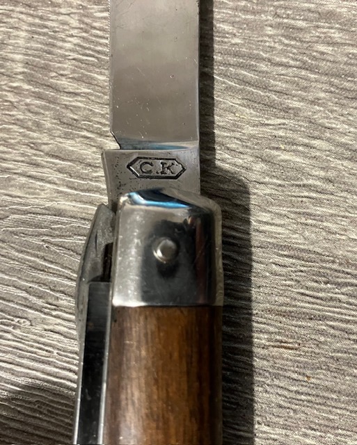 VINTAGE KNIFE COLLECTION.