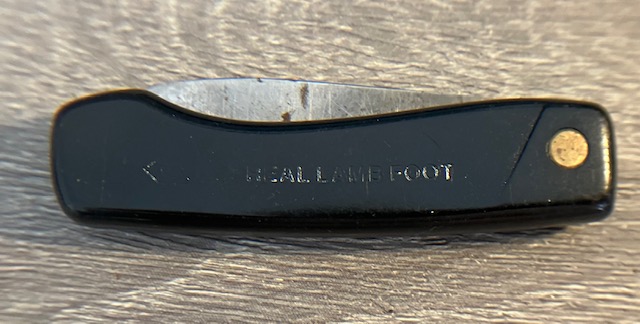 VINTAGE KNIFE COLLECTION.