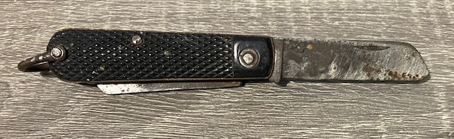 VINTAGE KNIFE COLLECTION.