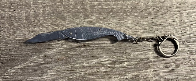 VINTAGE KNIFE COLLECTION.