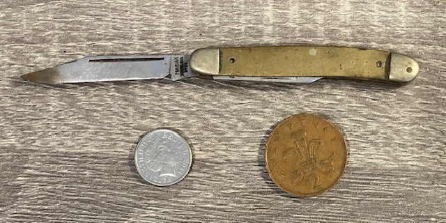 VINTAGE KNIFE COLLECTION.