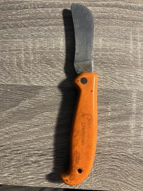 VINTAGE KNIFE COLLECTION.