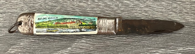 VINTAGE KNIFE COLLECTION.