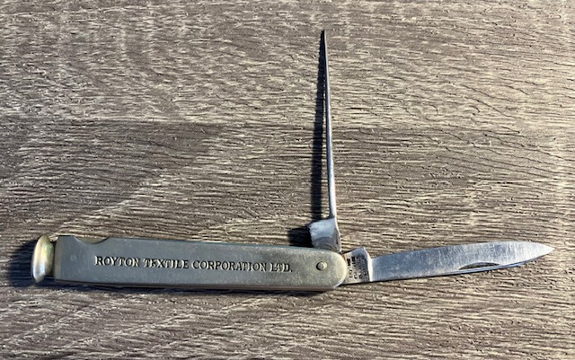 VINTAGE KNIFE COLLECTION.