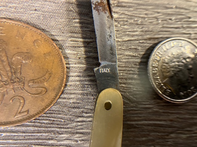 VINTAGE KNIFE COLLECTION.