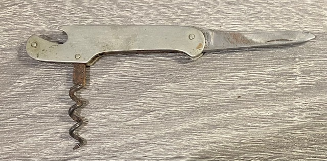 VINTAGE KNIFE COLLECTION.