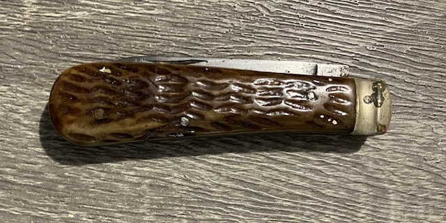 VINTAGE KNIFE COLLECTION.