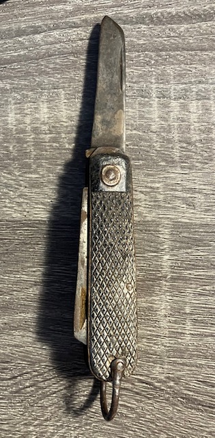 VINTAGE KNIFE COLLECTION.