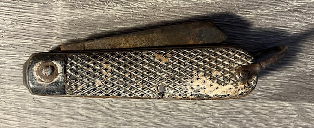 VINTAGE KNIFE COLLECTION.