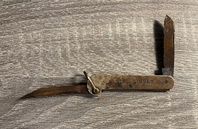 VINTAGE KNIFE COLLECTION.