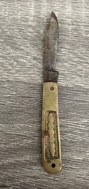 VINTAGE KNIFE COLLECTION.