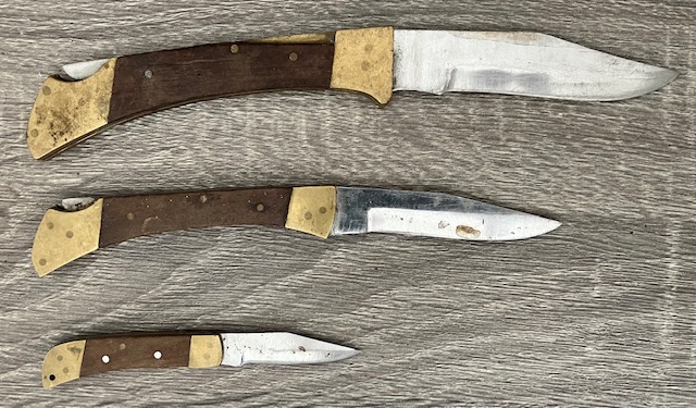VINTAGE KNIFE COLLECTION.