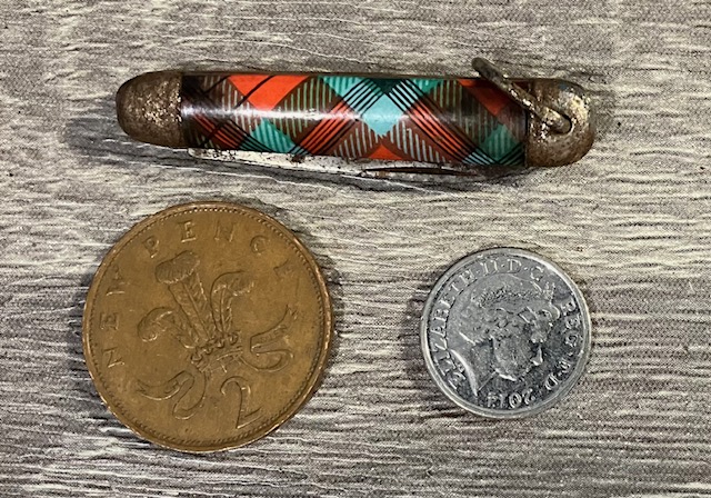 VINTAGE KNIFE COLLECTION.