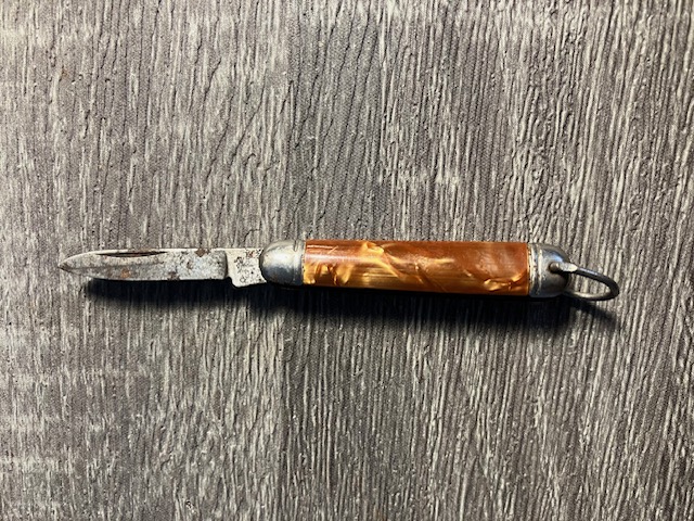 VINTAGE KNIFE COLLECTION.