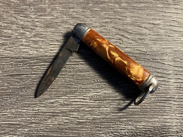 VINTAGE KNIFE COLLECTION.