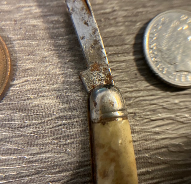 VINTAGE KNIFE COLLECTION.