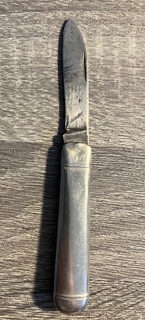 VINTAGE KNIFE COLLECTION.