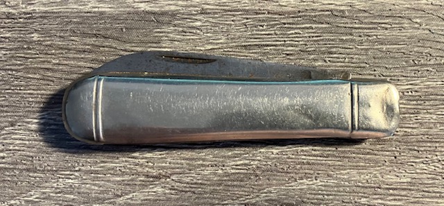 VINTAGE KNIFE COLLECTION.