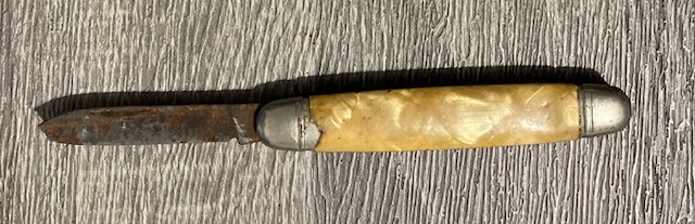 VINTAGE KNIFE COLLECTION.