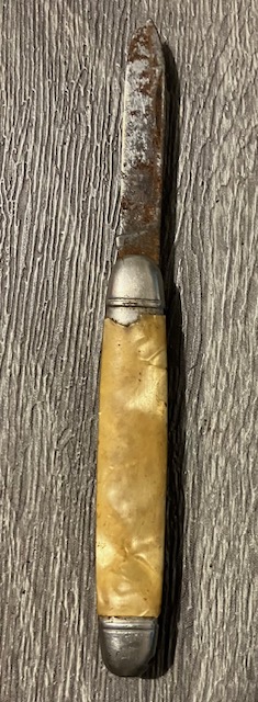 VINTAGE KNIFE COLLECTION.