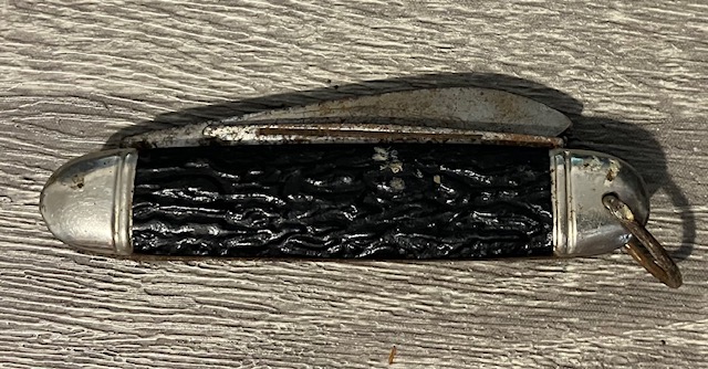 VINTAGE KNIFE COLLECTION.