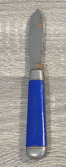 VINTAGE KNIFE COLLECTION.