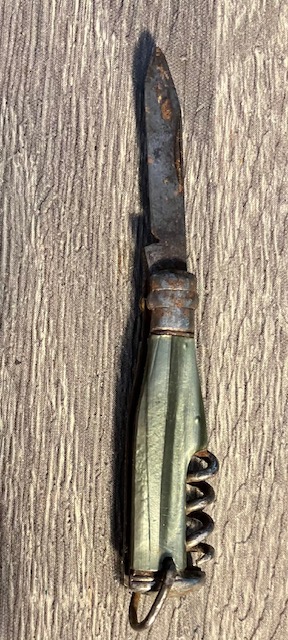 VINTAGE KNIFE COLLECTION.