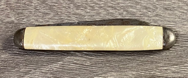 VINTAGE KNIFE COLLECTION.