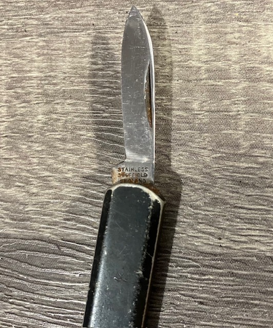 VINTAGE KNIFE COLLECTION.