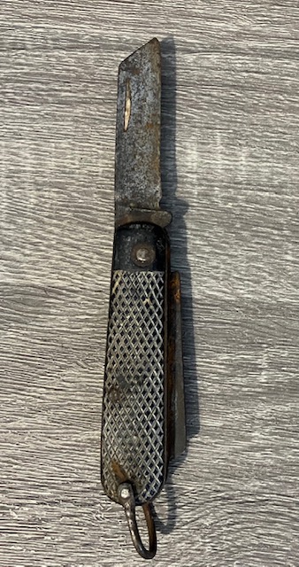 VINTAGE KNIFE COLLECTION.