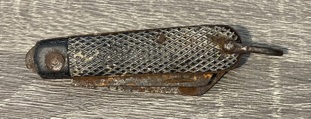 VINTAGE KNIFE COLLECTION.