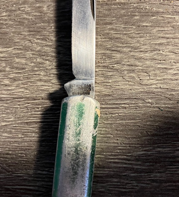 VINTAGE KNIFE COLLECTION.