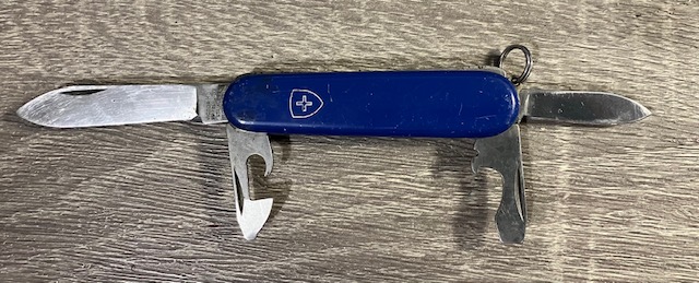 VINTAGE KNIFE COLLECTION.