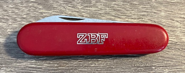 VINTAGE KNIFE COLLECTION.