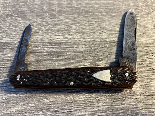 VINTAGE KNIFE COLLECTION.