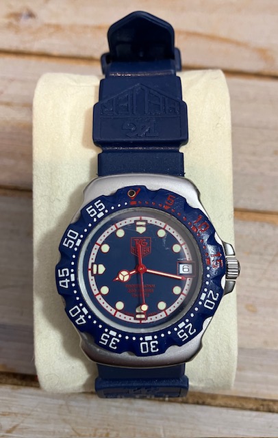 TAG Heuer 370.513 Blue Mid Size Formula 1 Watch.