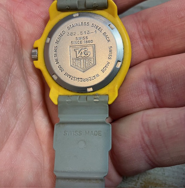 TAG Heuer 382.513.1 Midsize Formula 1 Watch.