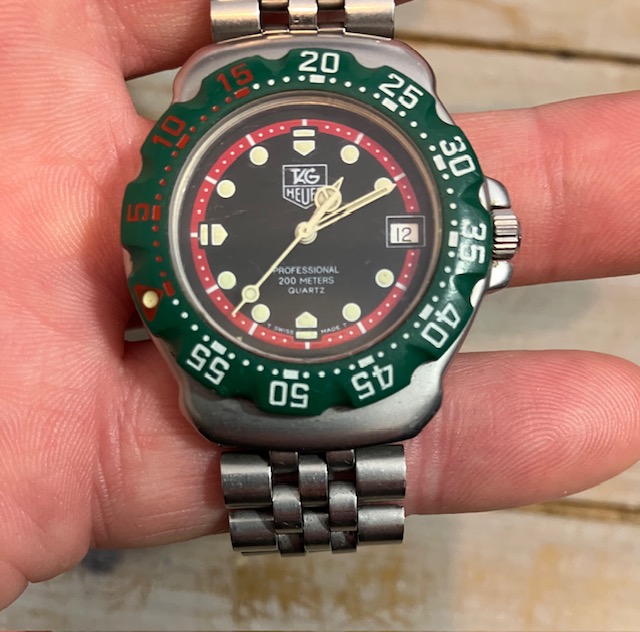 TAG Heuer WA1214 Midsize Formula 1 Watch.