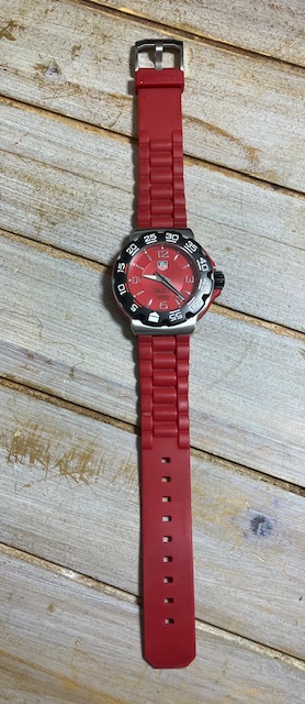 TAG Heuer WAC1113-0 Red Rubber Strap Formula 1 Watch.