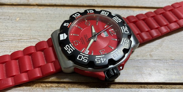 TAG Heuer WAC1113-0 Red Rubber Strap Formula 1 Watch.