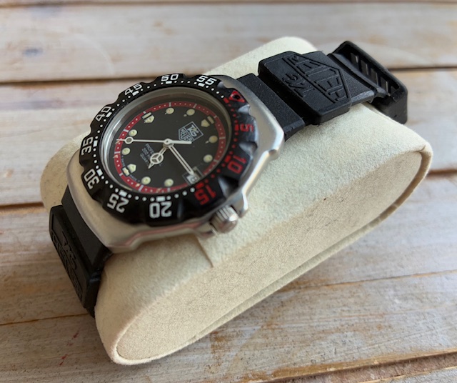 TAG Heuer WA1214 Midsize Formula 1 Watch.