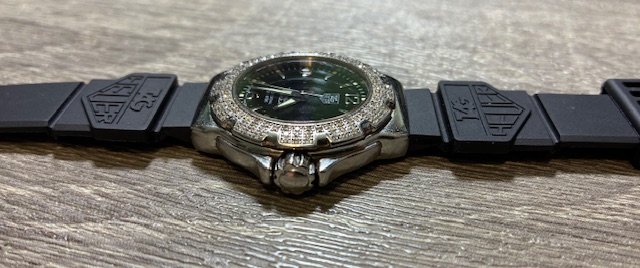 TAG Heuer WAC1214 Mid Size Formula 1 Diamond Watch.